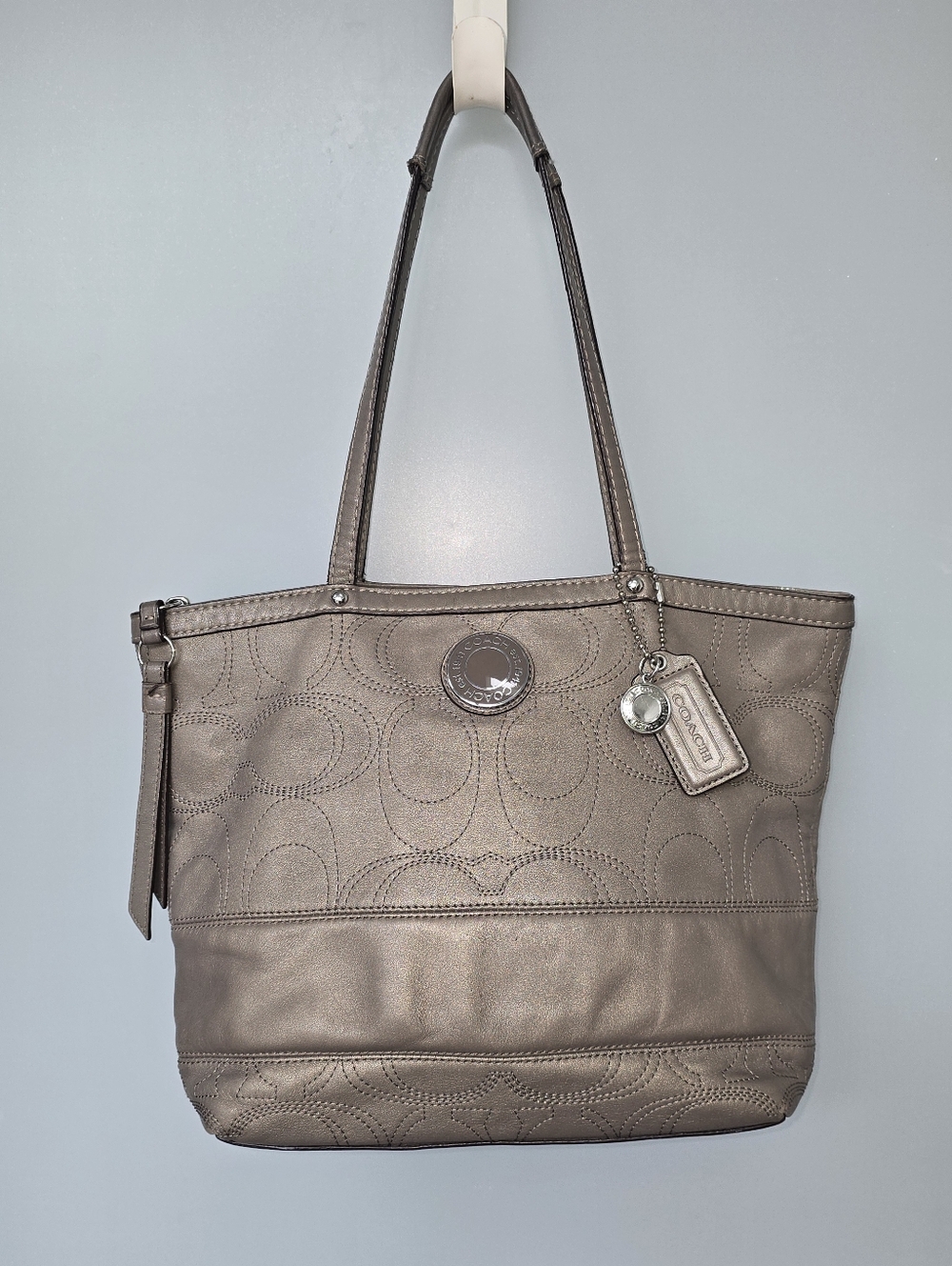 COACH F19409 Metallic Taupe Signature Embossed Tote Shoulder Bag *pls read